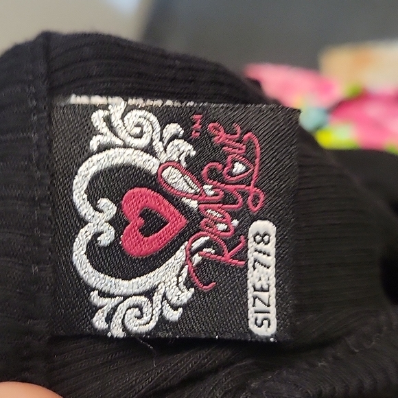 LOVE Glitter Graphic  Ribbed Tank Top 7/8 - Picture 3 of 4